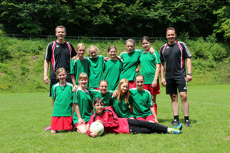 tl_files/ssv/bilder/mannschaften/201206_D-Juniorinnen.jpg
